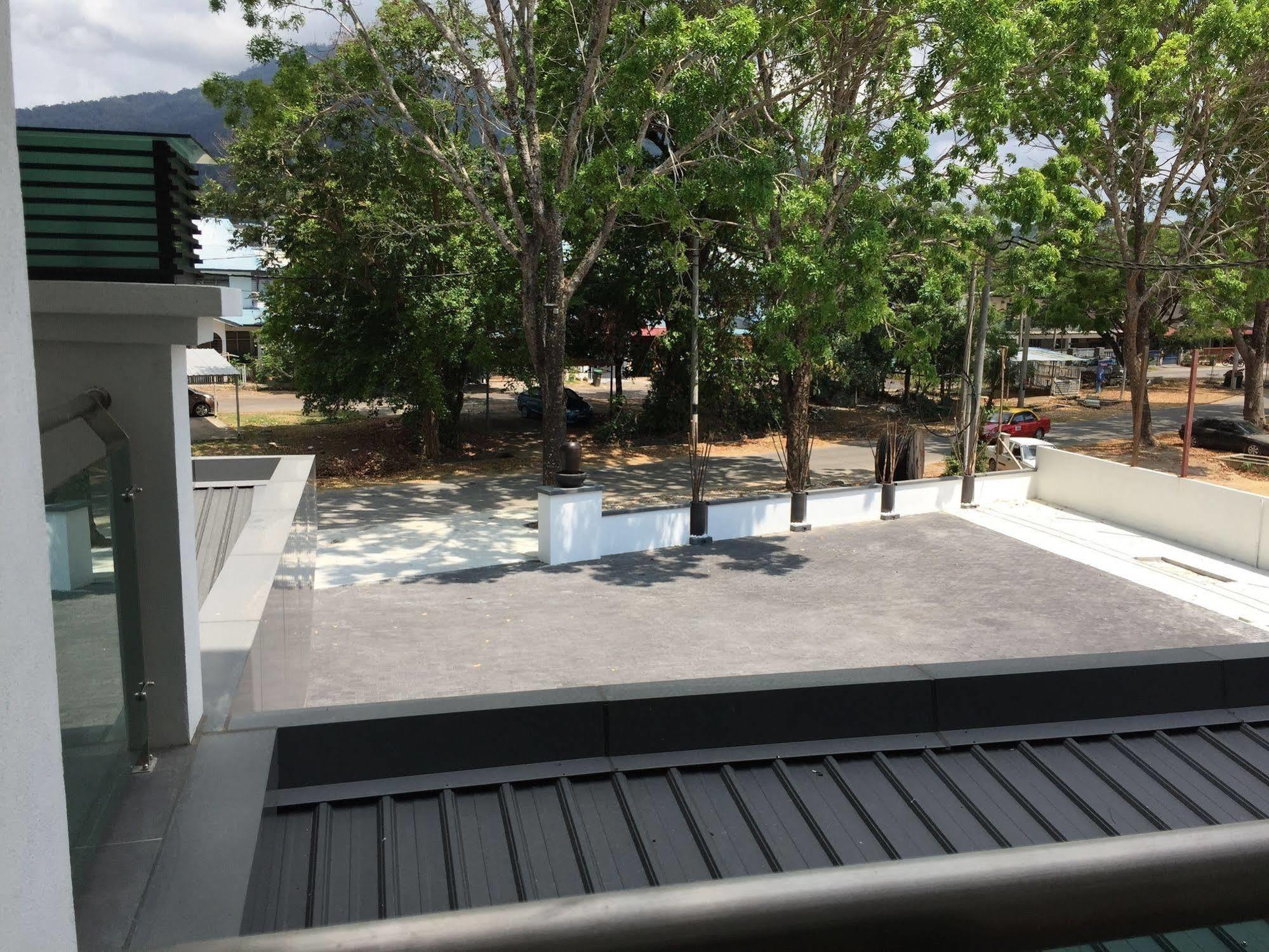 G Langkawi Motel Kuah Exterior photo